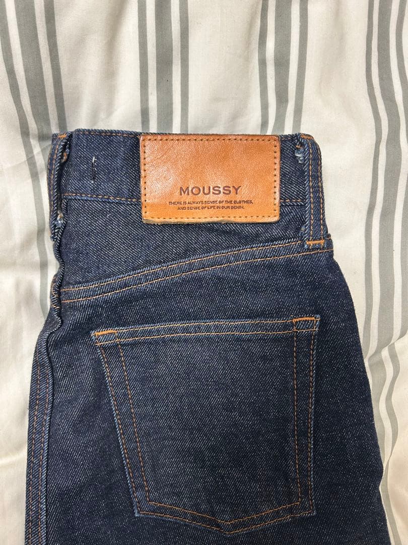 あっち様】moussy MVSフレア 25インチワンウォッシュ - メルカリ