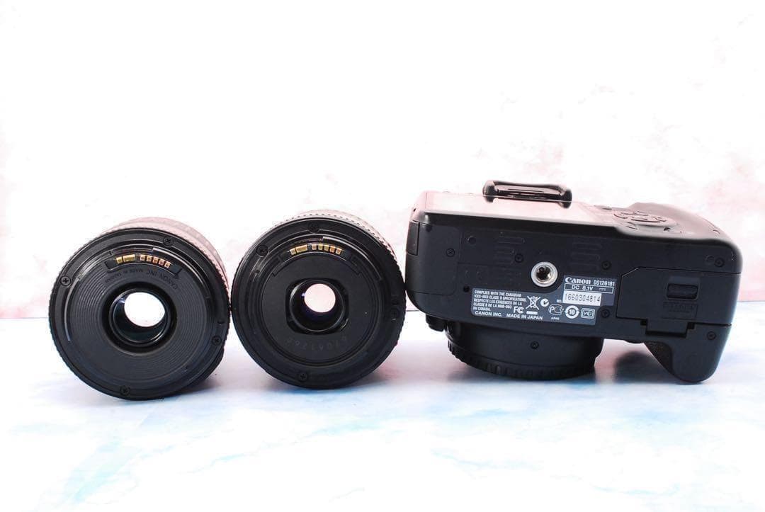 キャノン Kiss X2★一眼レフカメラ★バッグ付★望遠レンズ付Wレンズ