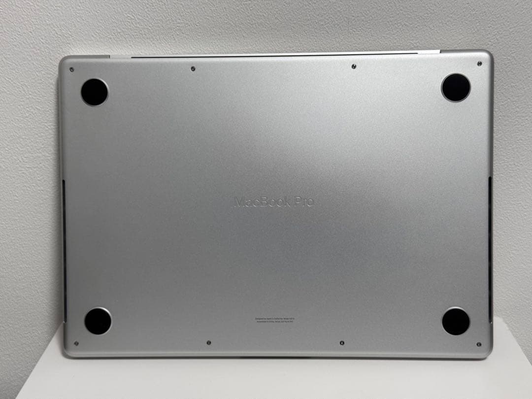 M4 MacBook Pro 14インチ 16GB 512GB 充放電14回