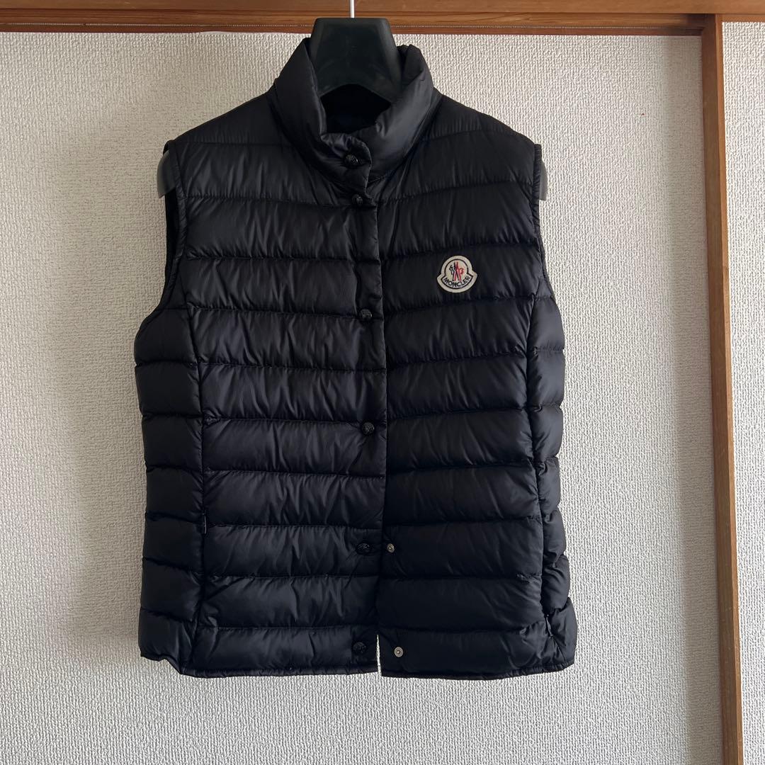 クリニング済み！！超美品 モンクレール　LIANEレディース定番タウンベスト MONCLER モンクレール Lianeジレ ダウンベスト (MONCLER/ダウンベスト