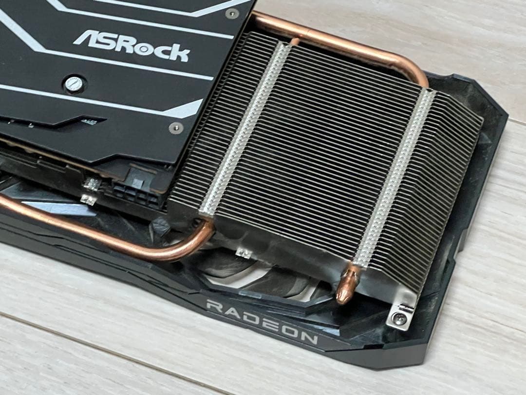 【送料無料】AMD Asrock Radeon rx6600 8GBメモリ