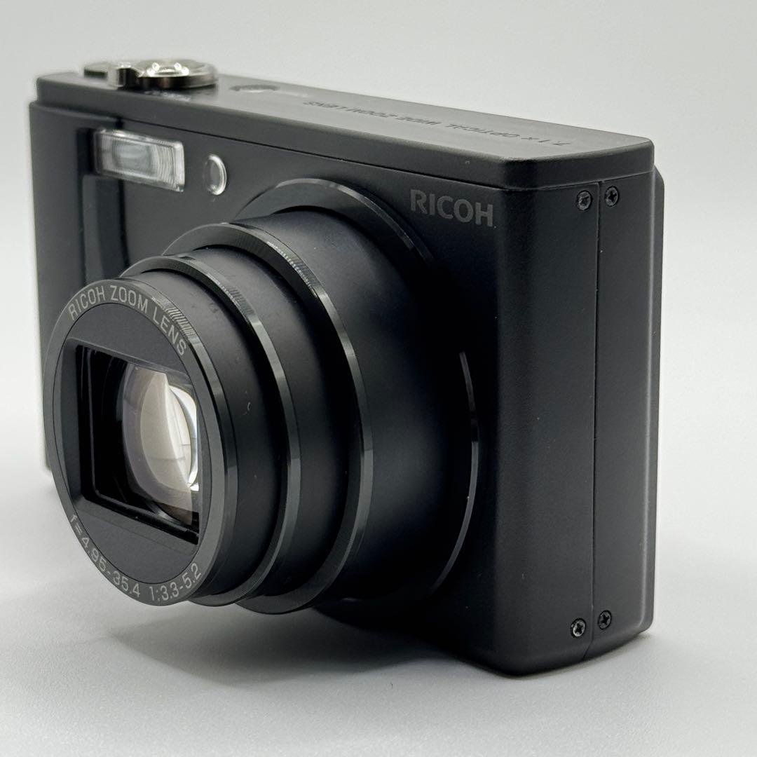 【極美品】 【動作◎】 RICHO R10 リコー　コンデジ デジカメ