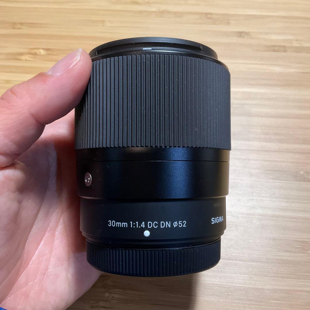 SIGMA 30mm f/1.4 DC DN Xマウント