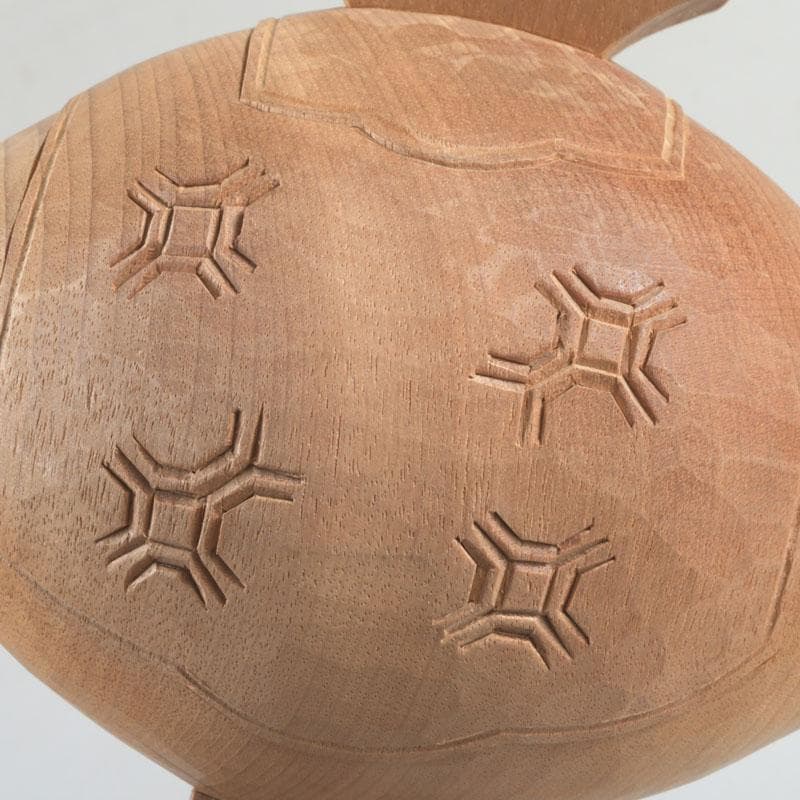 井波彫刻 紅雲作 木彫 鼠と小槌 干支 置物 共箱 C 9418 - メルカリ