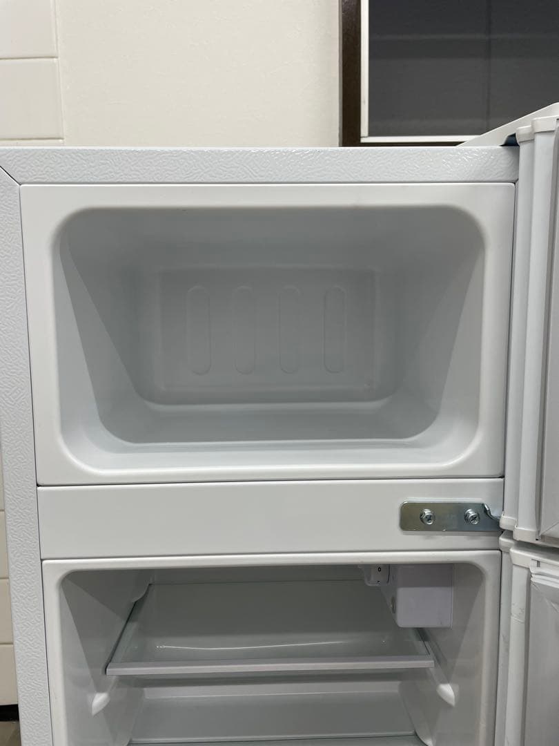 【美品】冷蔵庫 冷凍庫 60L 小型 コンパクト 省スペース 一人暮らし