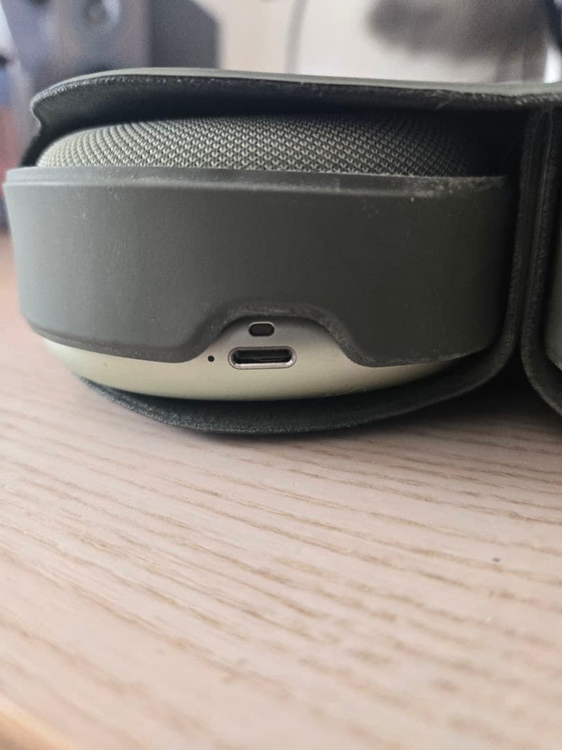 Apple AirPods Max 第1世代　緑