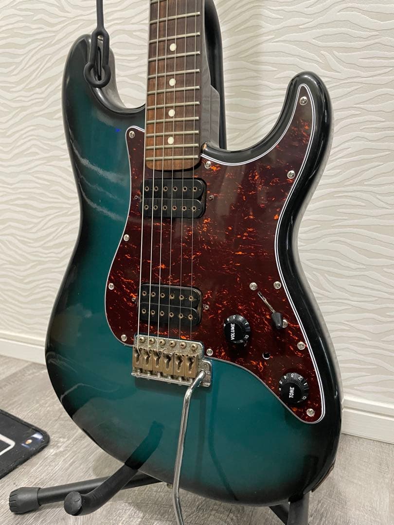 FERNANDES エレキギター グラデーションブルーの通販はau PAY