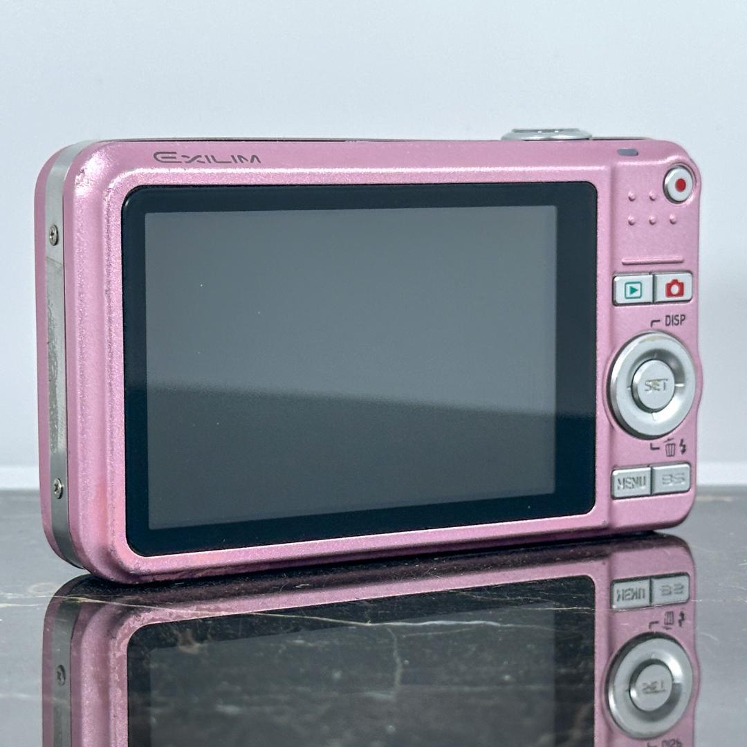 CASIO EXILIM EX-Z80 ピンク　ハローキティモデル◯