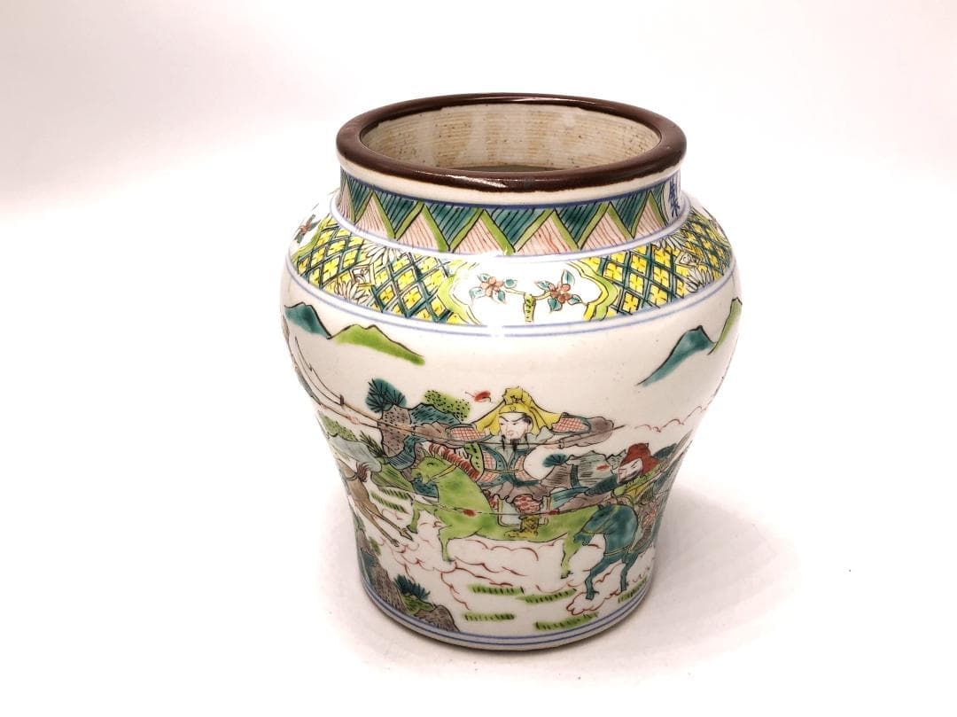 大清雍正年製小壺 】 五彩粉彩 騎馬合戦図