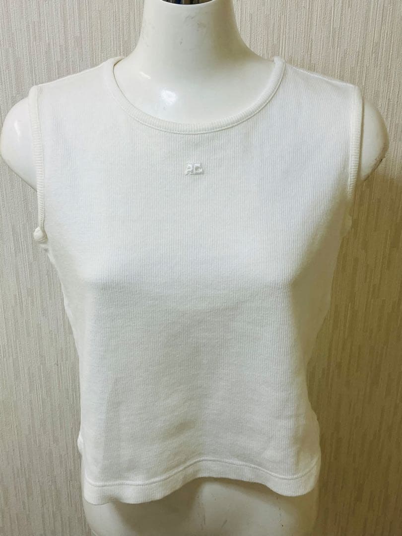 美品 クレージュ ロゴ リブ編み ホワイト タンクトップ - メルカリ