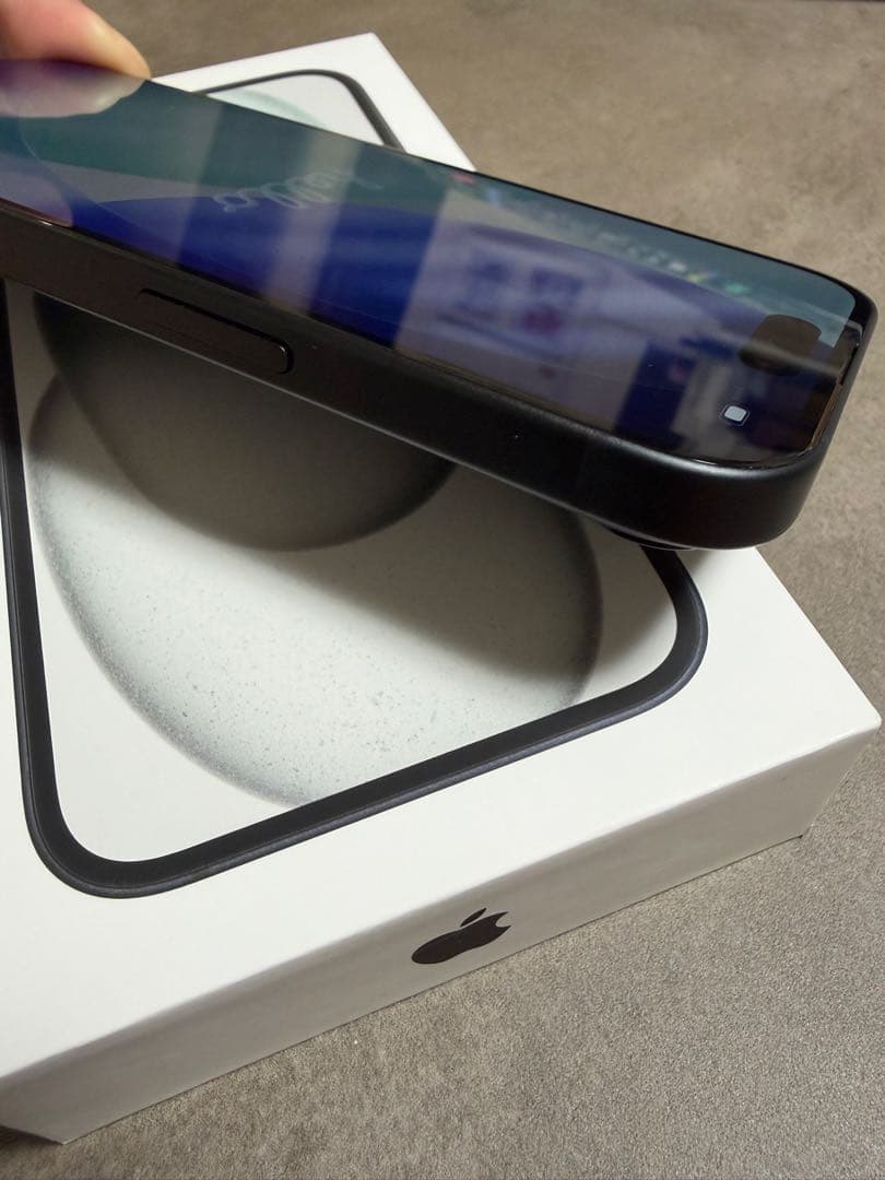 (美品)iphone15 128MB simフリー　ブラック