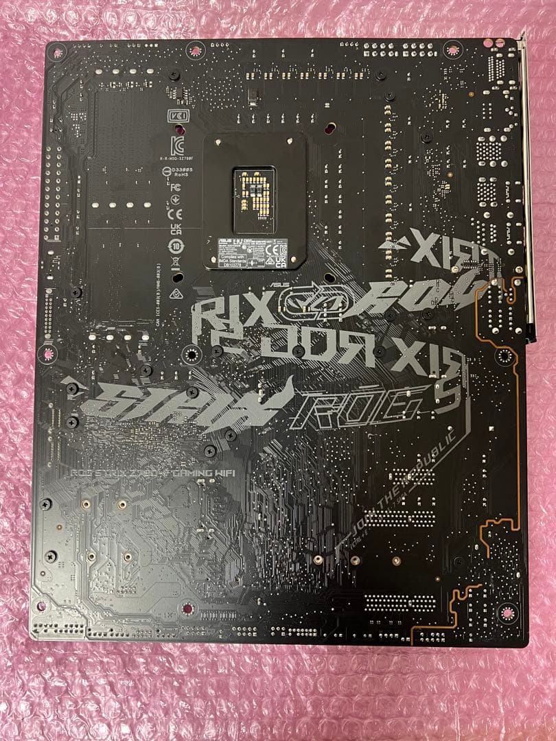 ASUS ROG STRIX Z790-F GAMING WIFI マザーボード
