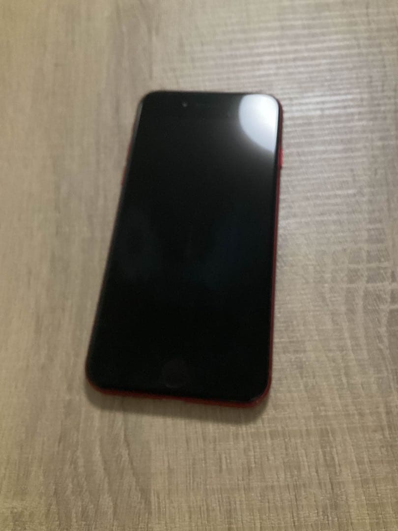 J*o様 Apple iPhone SE 第3世代 レッド 128GB傷あり　箱