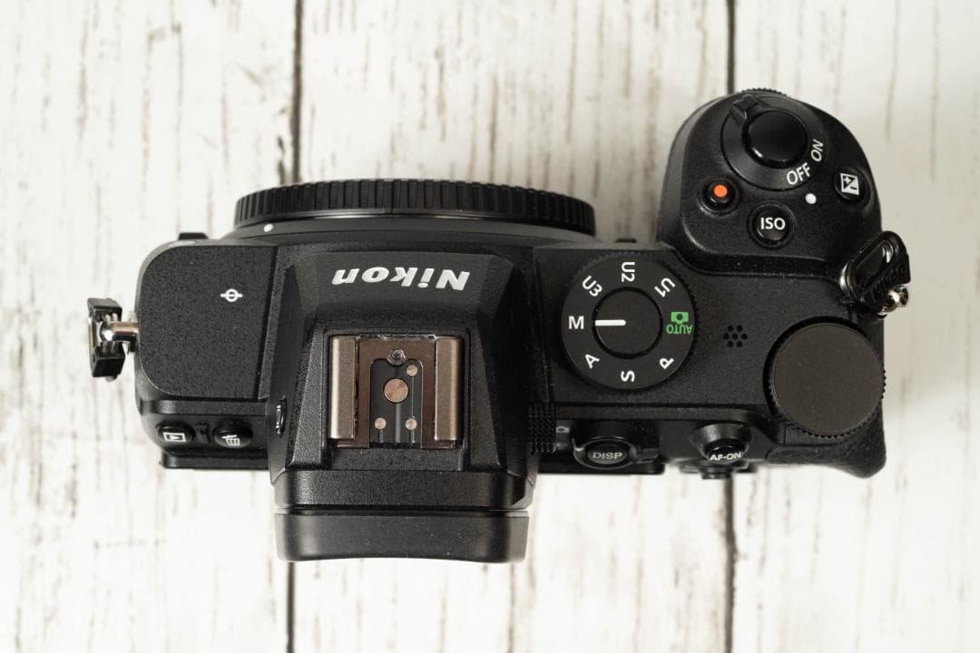 Nikon Z 5 ミラーレス一眼