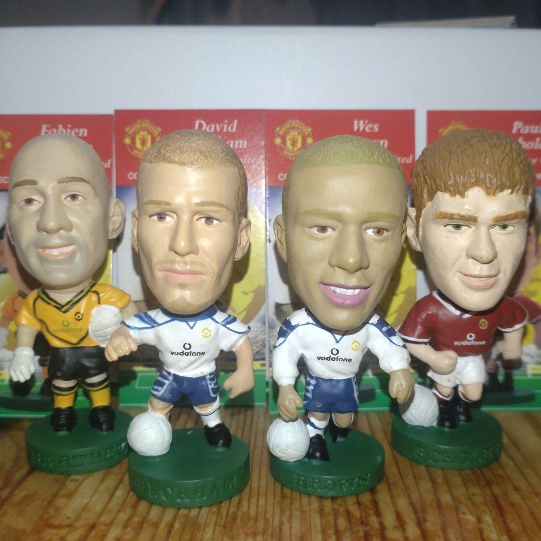 貴重】マンチェスターUTD 4体セット コリンシアン サッカーフィギュア