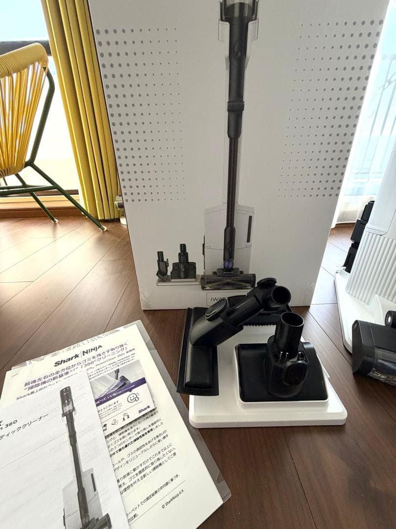 お値下中Shark コードレススティッククリーナー IW4171J ほぼ未使用品