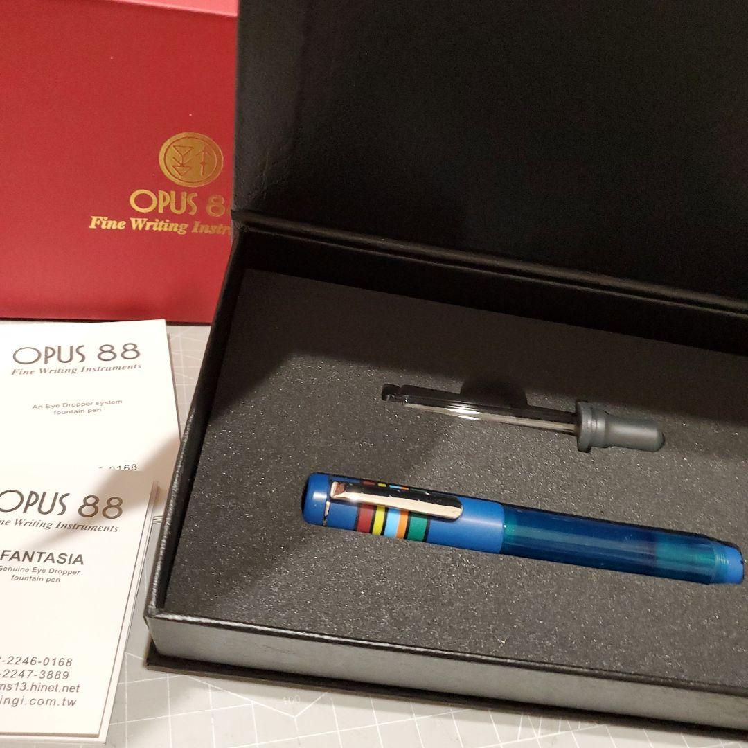 OPUS 88 FANTASIA 万年筆 アイドロッパー 太字 B OPUS 88 FANTASIA 万年筆 アイドロッパー 太字 B - メルカリ
