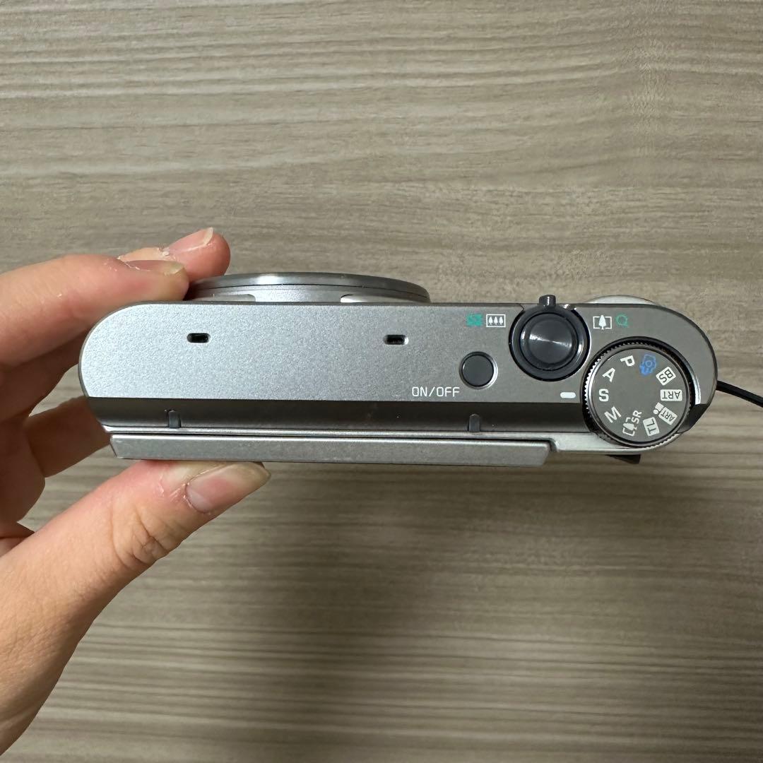 EXILIM EX-ZR1700 カシオ CASIO 自撮り　デジカメ