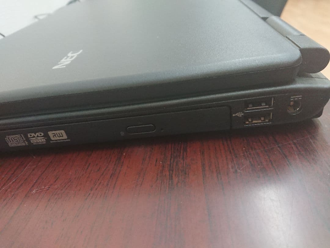 B 【初期化済】 NEC ノートPC 15.6インチ Windows 10