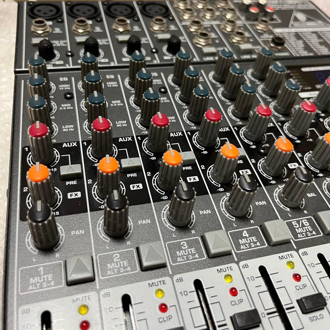 BEHRINGER ベリンガー　ミキサー XENYX 1204FX