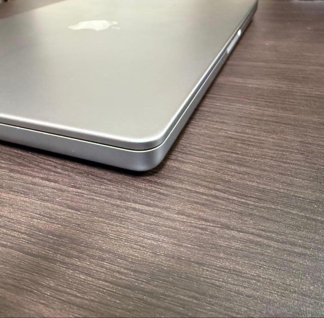 MacBook本体 MacBookPro14 2021 M1Pro 1TB