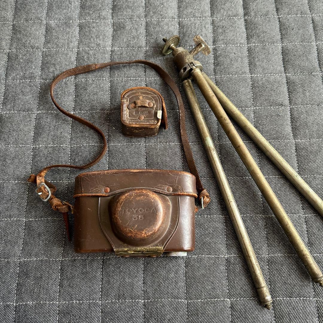 TOYOCA35 カメラ ケース 三脚付きの通販はau PAY マーケット - 輸入