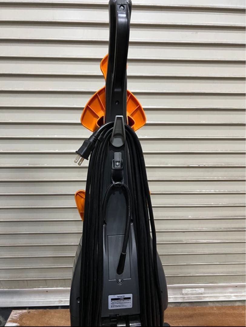 swingo 150 taski　業務用　床磨き機　ポリッシャー　店舗