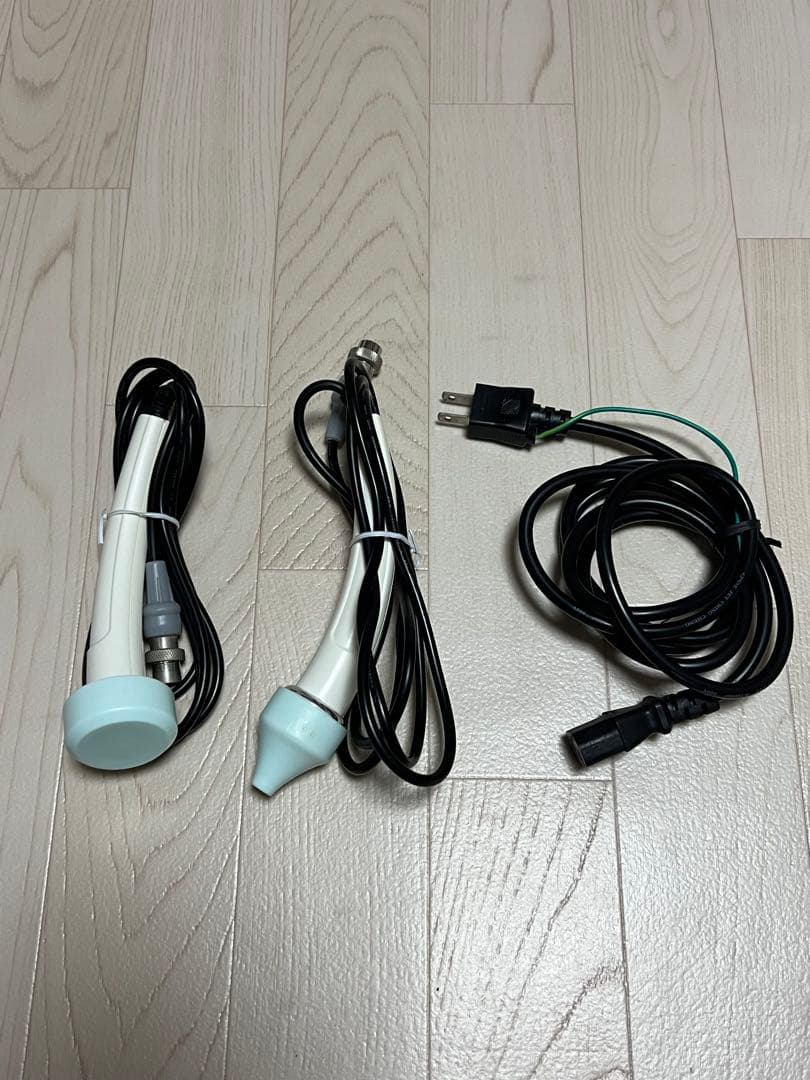 3機能美顔器　ETBELLA NF-330 　超音波　吸引　スプレー　美容機器