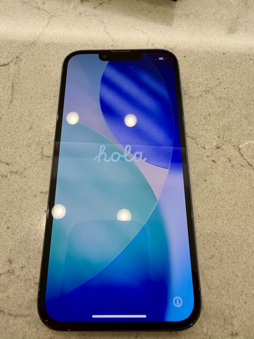 iPhone 13 Pro シエラブルー 256GB アメリカで購入