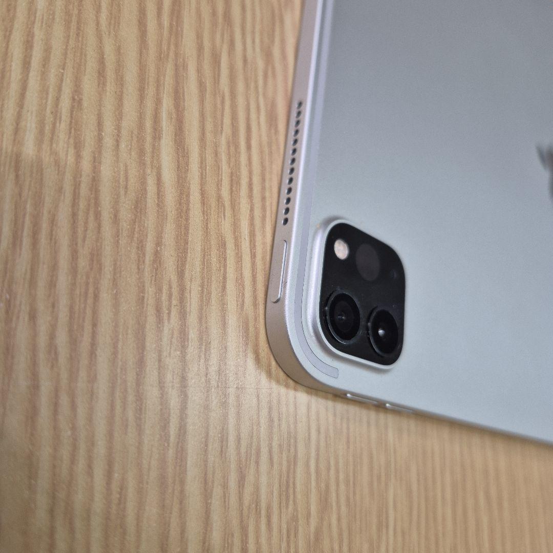 Apple iPad pro 第二世代 11インチ A2228