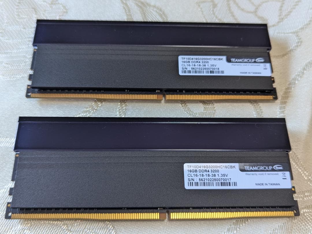 ふ*ゆ様 Team ARGB DDR4 3200MHz 16GBx2(32GBk