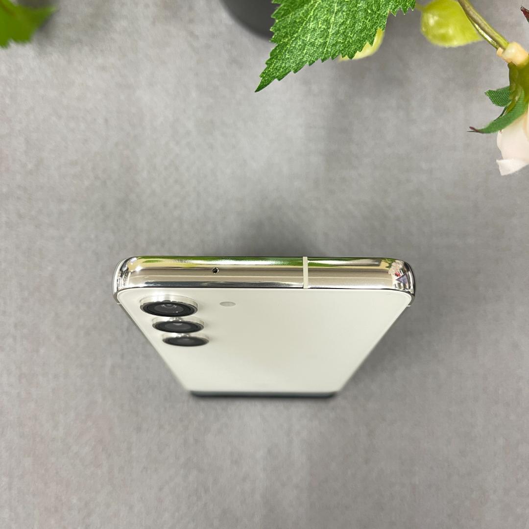 新品同様 Galaxy S23 SCG19 256GB 国内版 SIMフリー