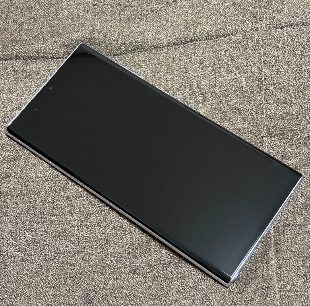 Samsung Galaxy S22 Ultra ホワイト 美品【お値下げ中】