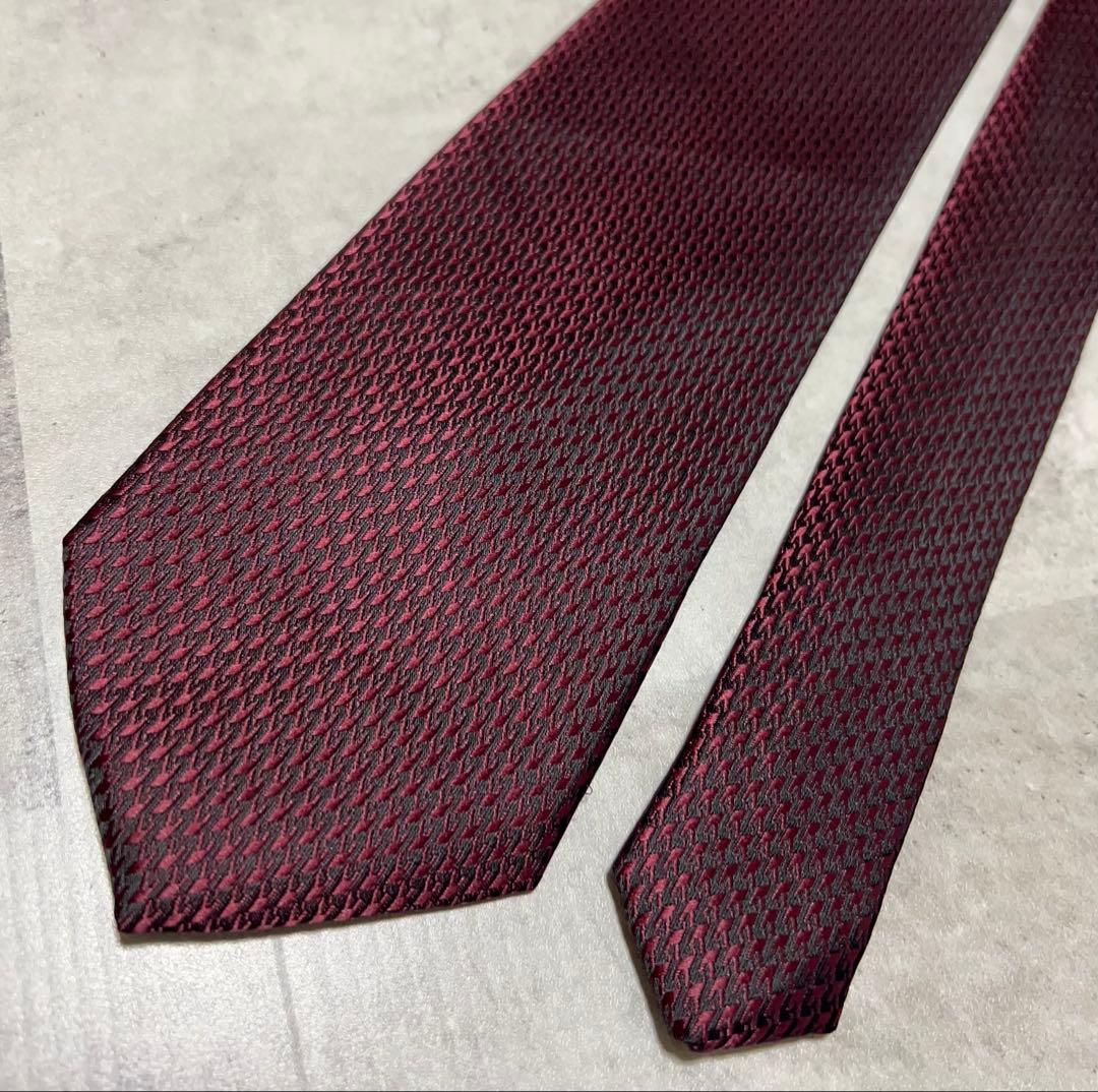 Ermenegildo Zegna バーガンディ ソリッド ジャガード