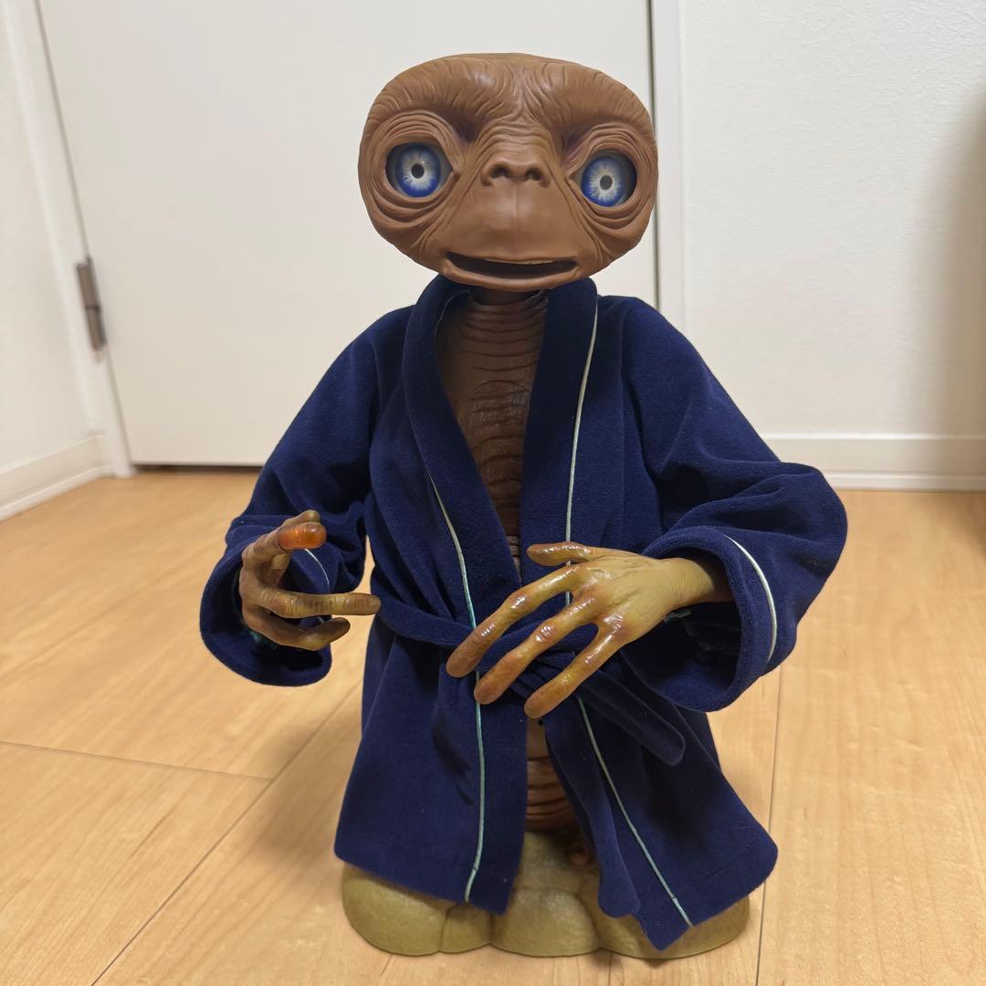 e.t リアルフレンド フィギュア usj トイザらス レトロ ヴィンテージ Amazon.co.jp: E.T. ET フィギュアコレクション USJ トイザらス 音楽
