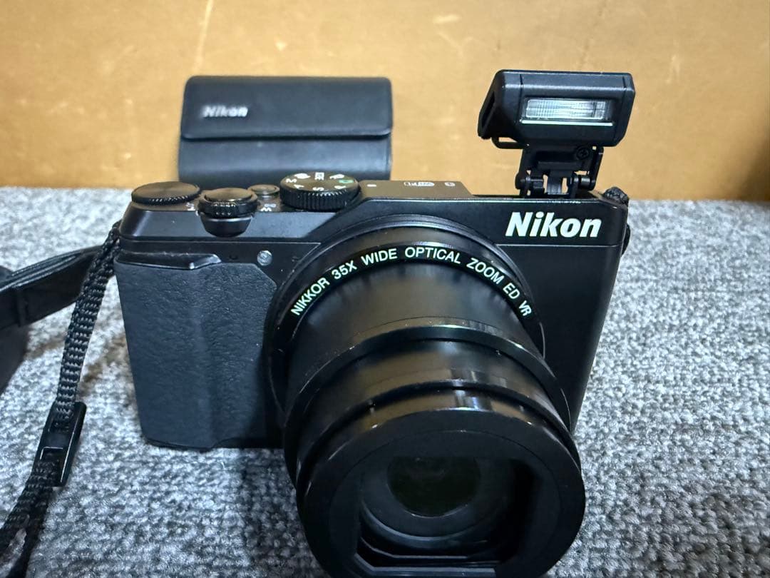 断*離様 Nikon cool pix A900 本体
