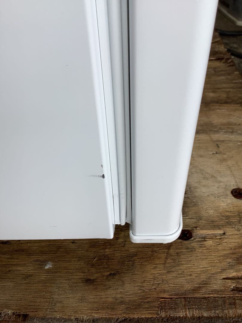 【高年式】Comfee 2ドア冷蔵庫 90L RCT90WH/E 24年製 白