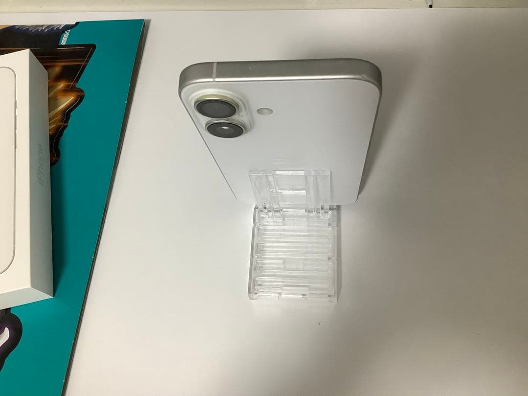 【最終値下げ】iPhone16 本体　256G ホワイト　白　SIMフリー