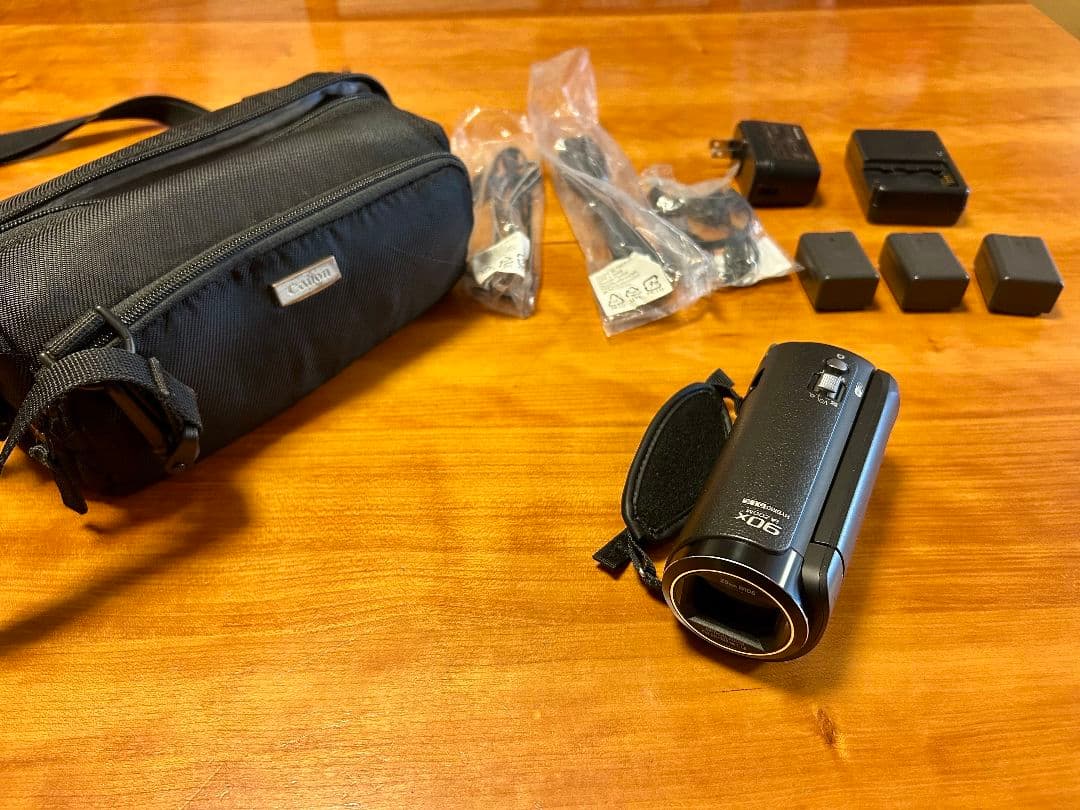 Panasonic HC-V495M ビデオカメラ Amazon.co.jp: Panasonic HC-V495M-K HD Camcorder, Built-in Memory