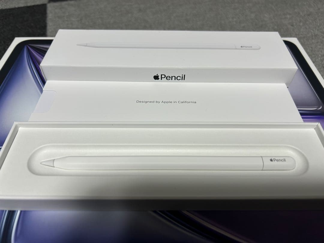 iPad Air M3 13インチ256GBキーボードとApple pencil