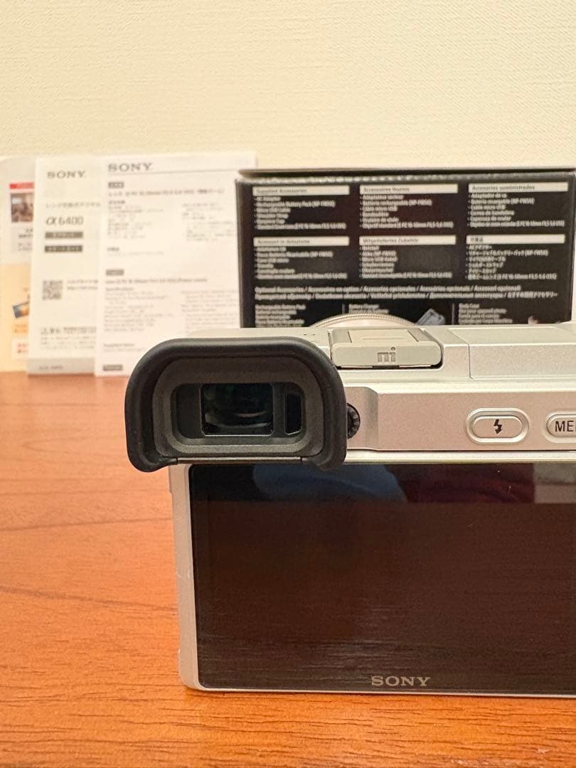 SONY α6400 ミラーレス一眼 E 16-50mm