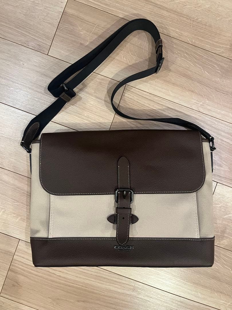 COACH メッセンジャーバッグ ブラウン/ベージュ シグネチャー コーチ COACH ショルダーバッグ PVC メッセンジャー