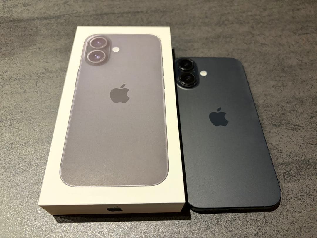 iPhone16 SIMフリー　256gb ブラック