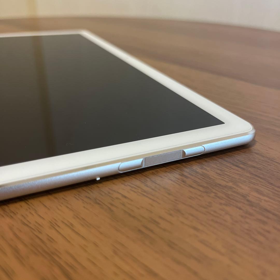 HUAWEI MateBook ＋ Portfolio Keyboard