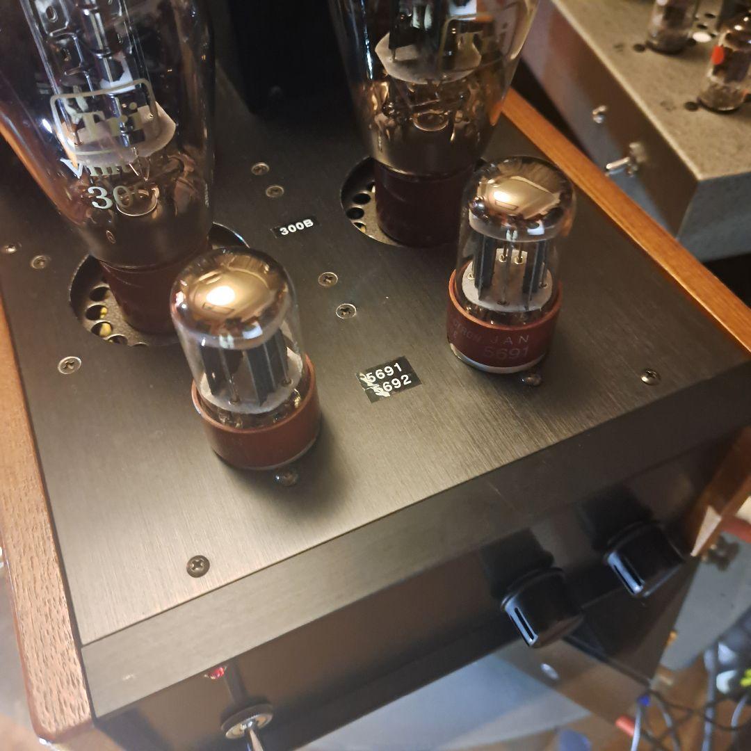 Tri300Bシングルアンプ 予備真空管PSVANE300B付き!