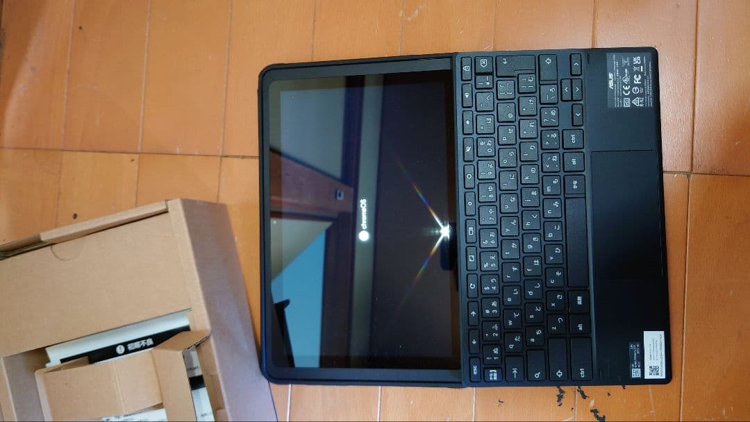 Chromebook本体 ASUS CZ1000DVA Chromebook