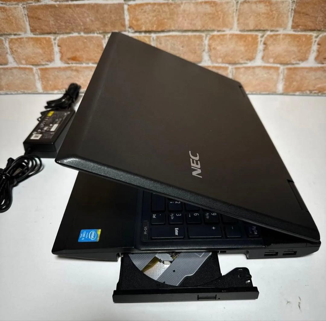 NEC ノートPC Core i5メモリ8GB Windows 11