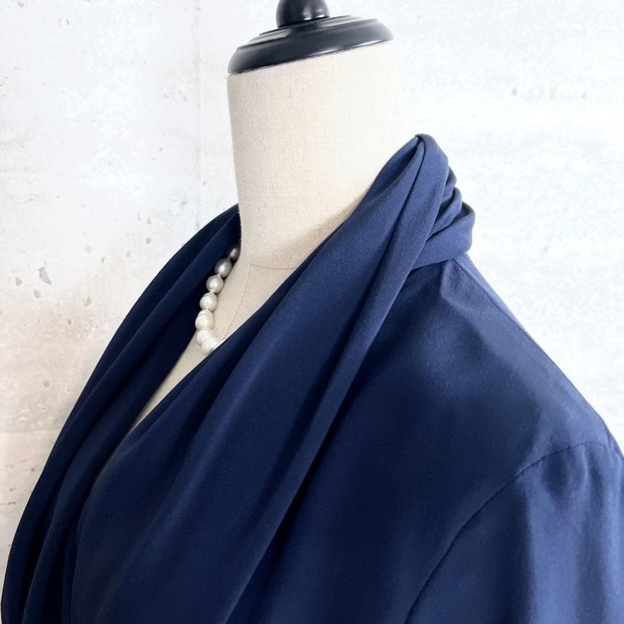 極美品☆KITON☆シルク☆ドレープ☆異素材☆濃紺☆ワンピース - メルカリ