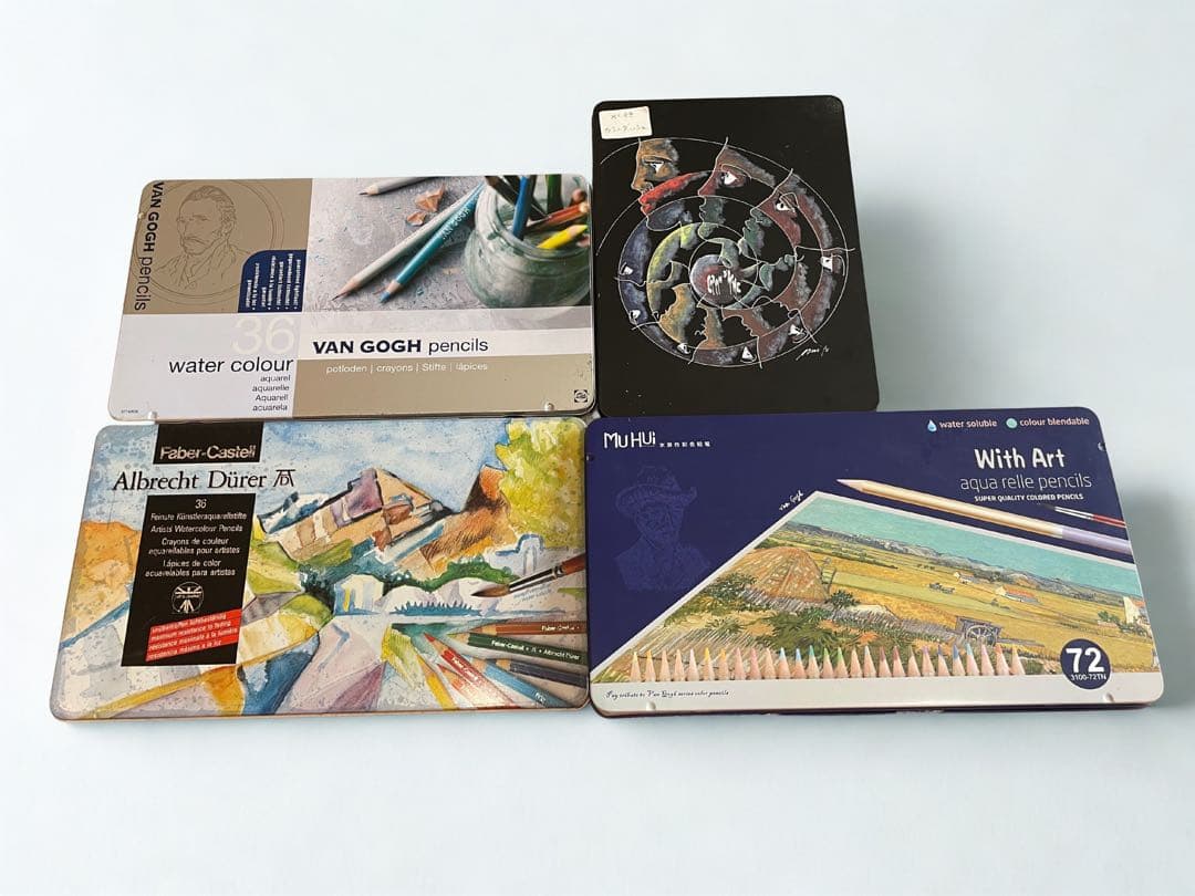 水彩色鉛筆(カランダッシュ、ヴァンゴッホ、ファーバーカステル他) 12種の画材系油性色鉛筆を比較レビュー。実際に塗り比べました