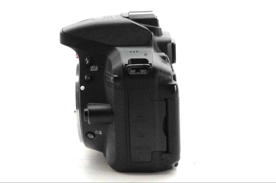 【美品】軽量❤️Nikon D5300❤️Wi-Fiで即シェア❤️手ブレ補正付